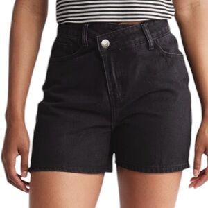 NWOT Flying Angel Asymmetric Women's Black Denim Shorts SZ 32